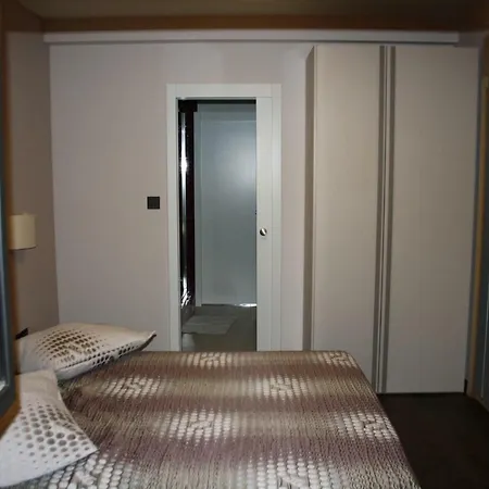 Ruskamen Apartman Lokva Rogoznica
